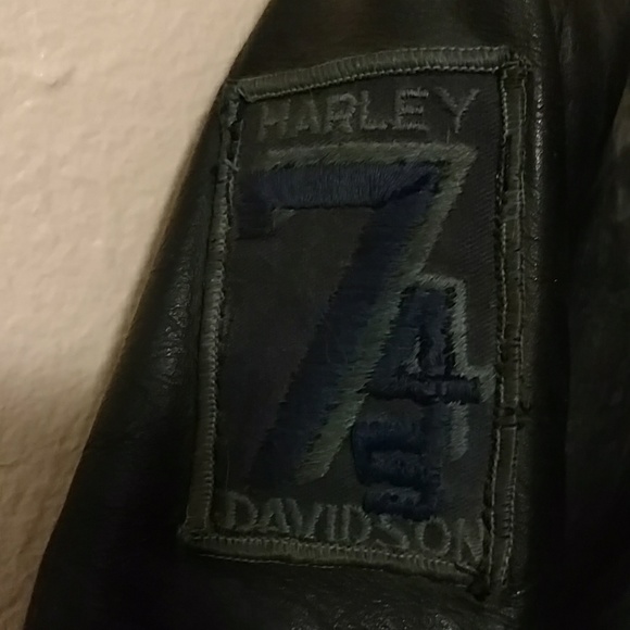 Vintage motorcycle jacket w/ Harley-Davidson patch - Picture 5 of 8